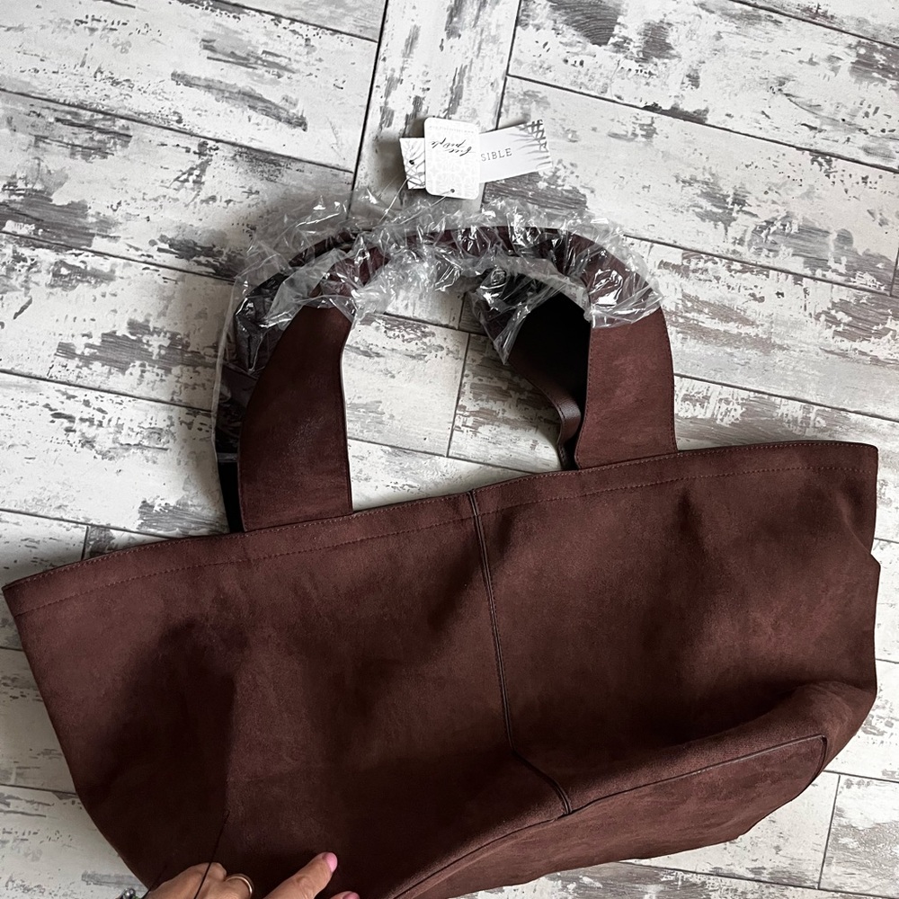 NWT Free People Blair Reversible Vegan Suede Tote - Picture 6 of 8